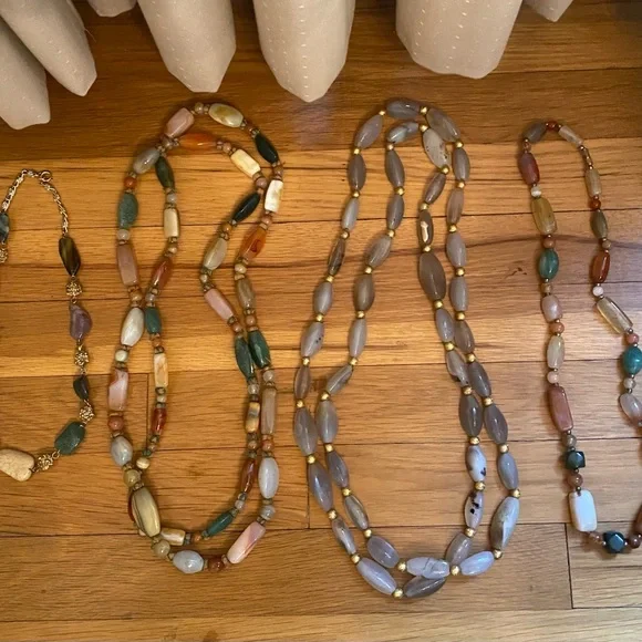 Lot of 4 Vintage Natural Polished Stone Beaded Necklaces. Good Condition. - Picture 3 of 16